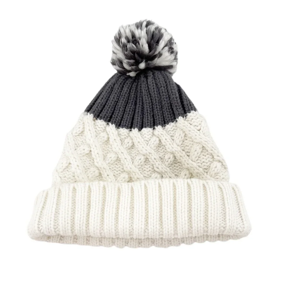 Carters Kids Winter Beanie Hat Mittens‎ Set Gray Knit Size 4-8 Cold-Weather